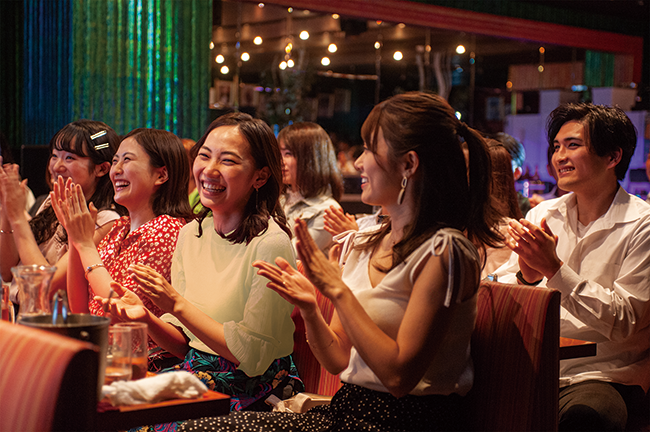 ものまねショーレストランそっくり館キサラ客席